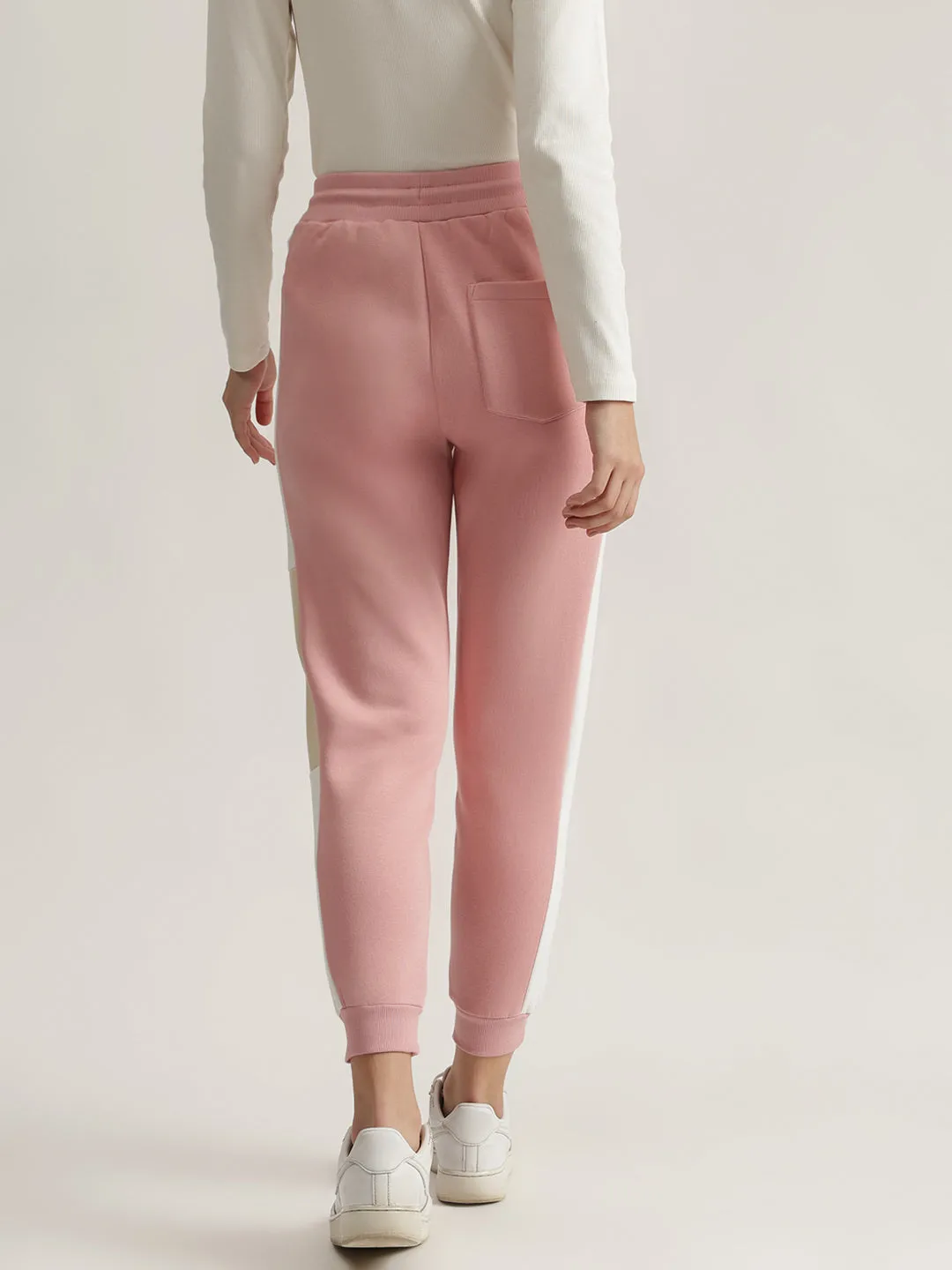 Iconic Women Pink Solid Straight Joggers Style Sweatpant